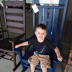 Meet your Posher, Josh